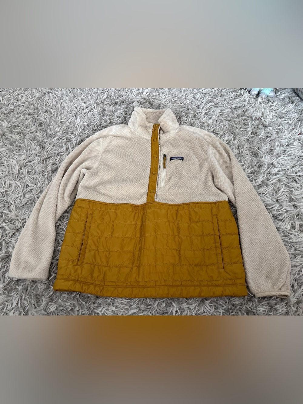 Patagonia Hybrid Pullover Size Small
